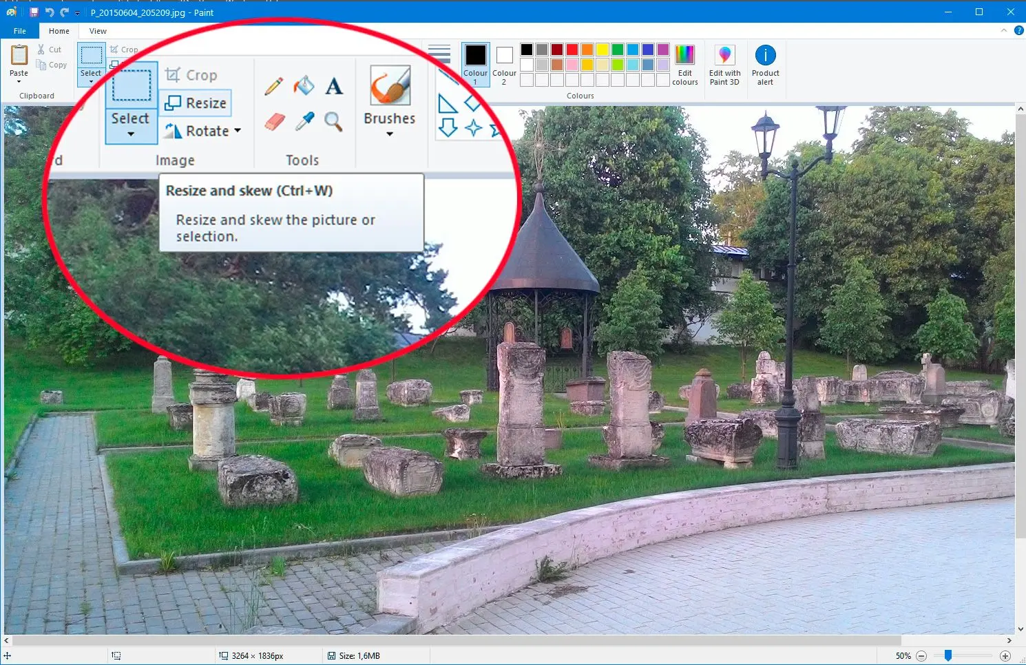 Hacer clic en el cambio de tamaño en Paint..